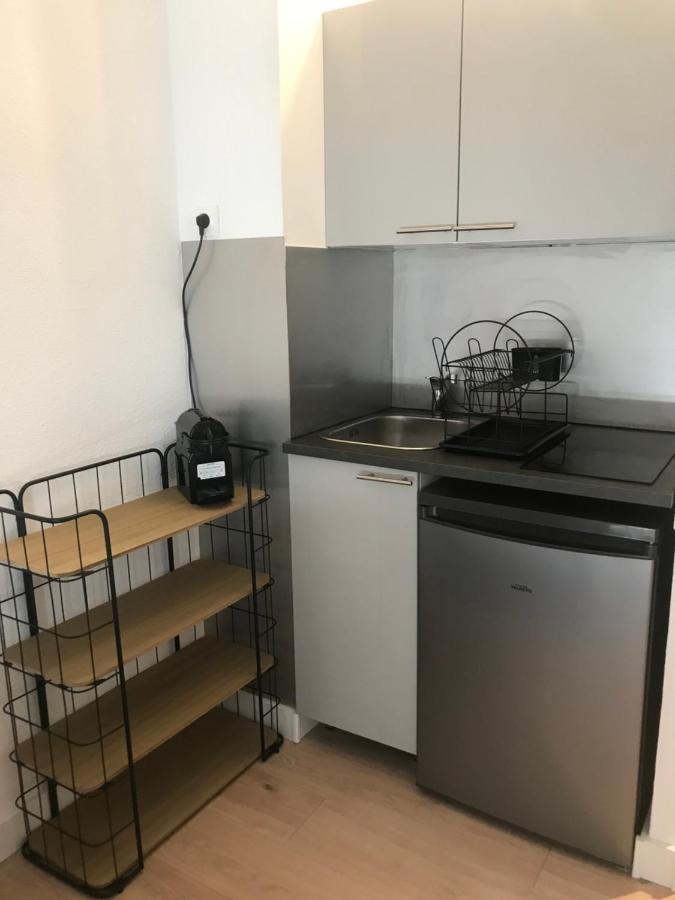 Studio 2 adultes 2 enfants Sanary sur Mer à 800m de la mer Esterno foto
